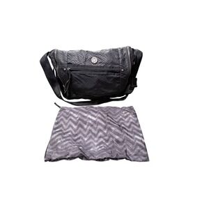 Lululemon Gym Black Chevron‎  Messenger Bag Computer Laptop 4j2
